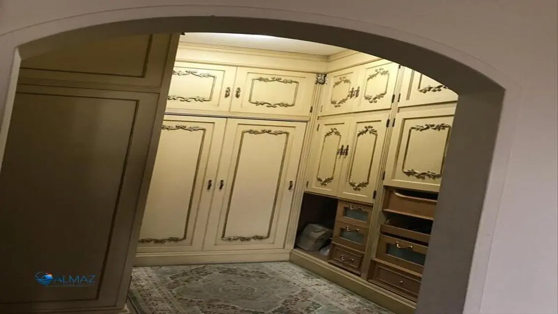 فيلا منفصله مفروشة للبيع في جنوب الاكاديميه ( ب )