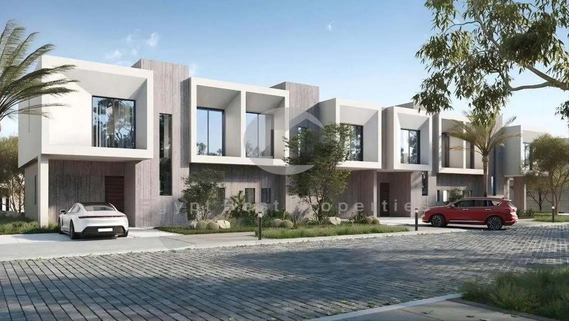 Lowest Price Villa For Sale in Solana West Over10Y