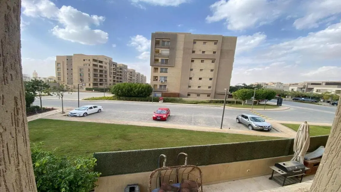 APARTMENT FOR RENT AT THE SQUARE