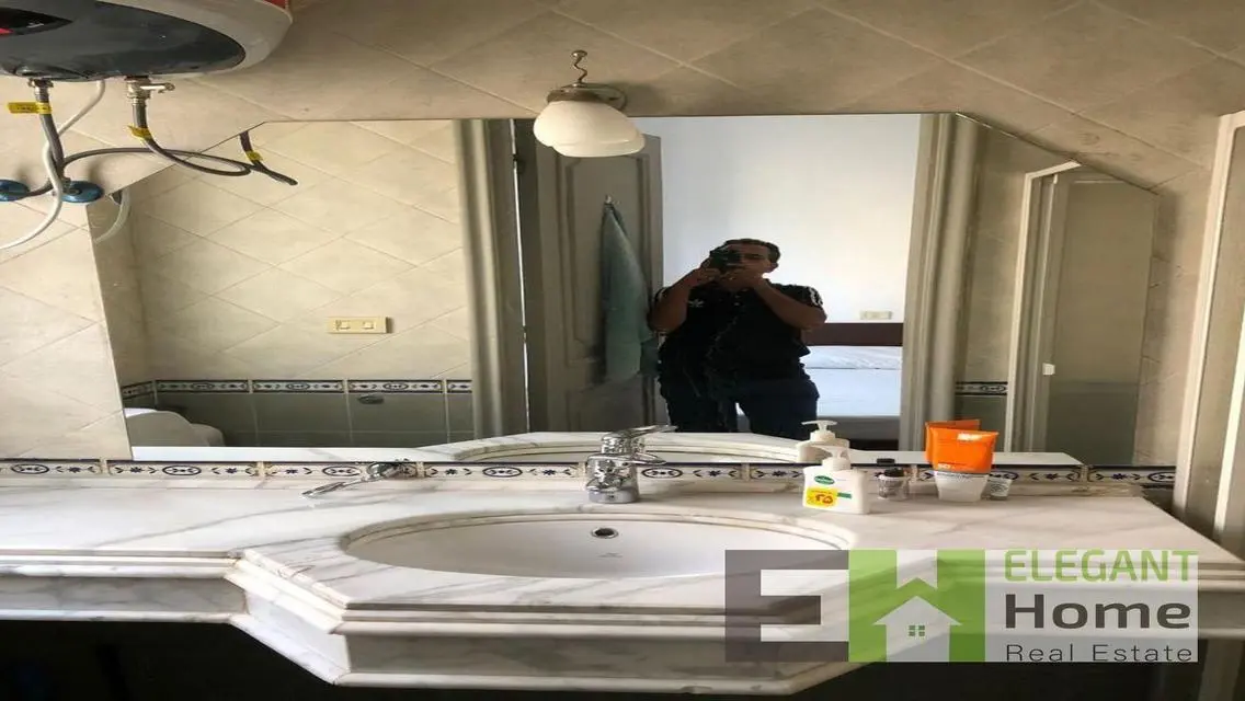 Apartment -golf view -furnished- Katameya heights
