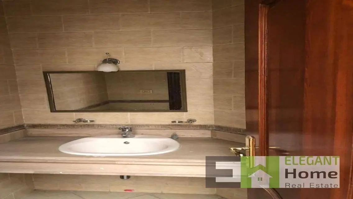 Apartment -golf view -furnished- Katameya heights