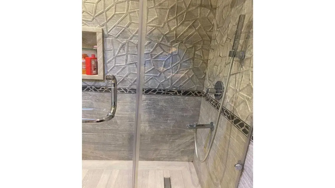 Duplex for rent in Eastown fully finished