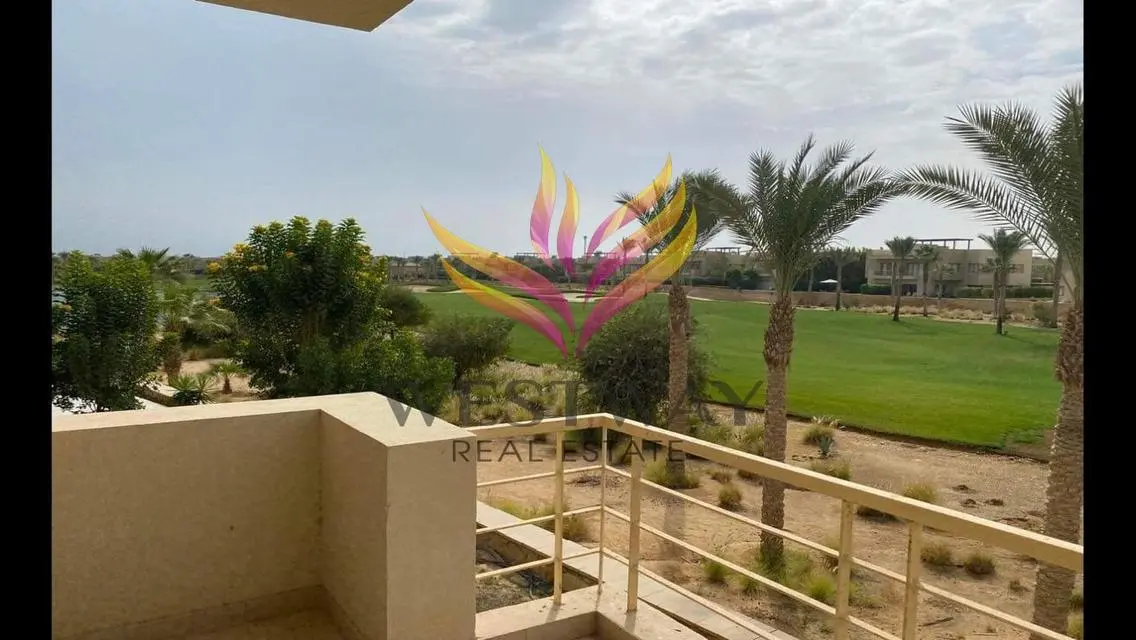 chalet for sale in little venice Ain sokhna 104m