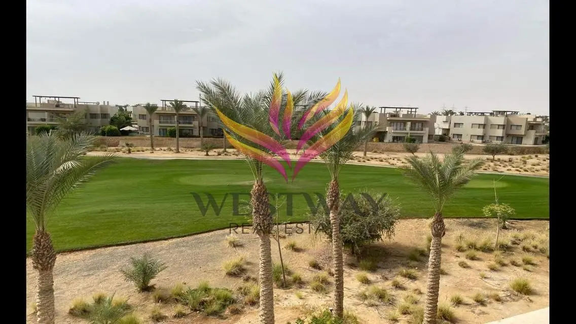 chalet for sale in little venice Ain sokhna 104m