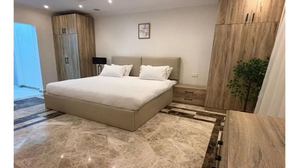 Fully furnished studio in Banafseg 11