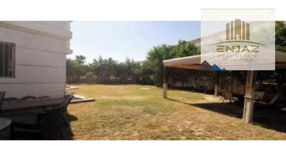 فيلا للبيع باجمل كمبوندات الشروق فى ضاحيه النخيل