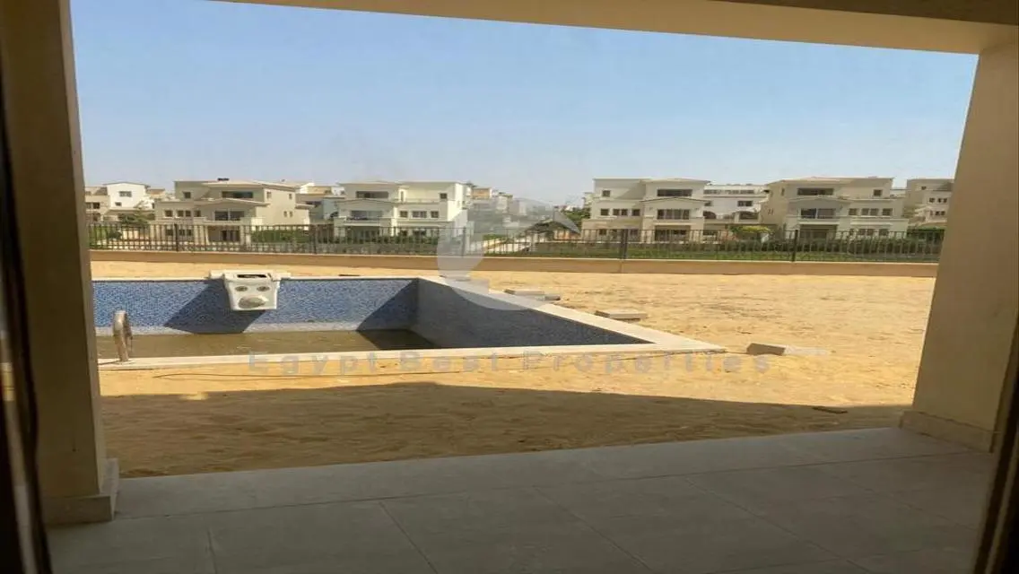 Villa for sale from owner Uptown Cairo