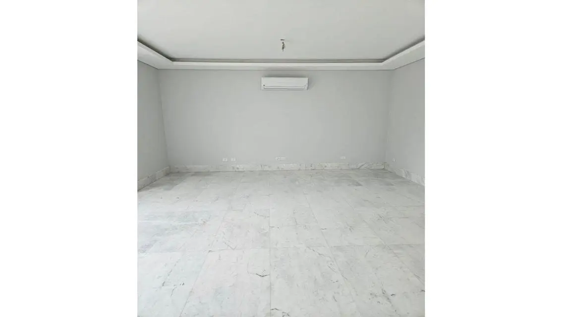 اول استخدام تشطيب مودرن.