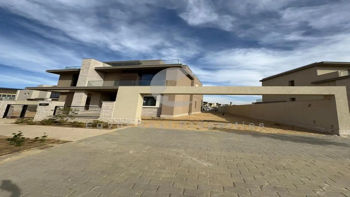 Resale standalone villa in The Estates Sodic RTM