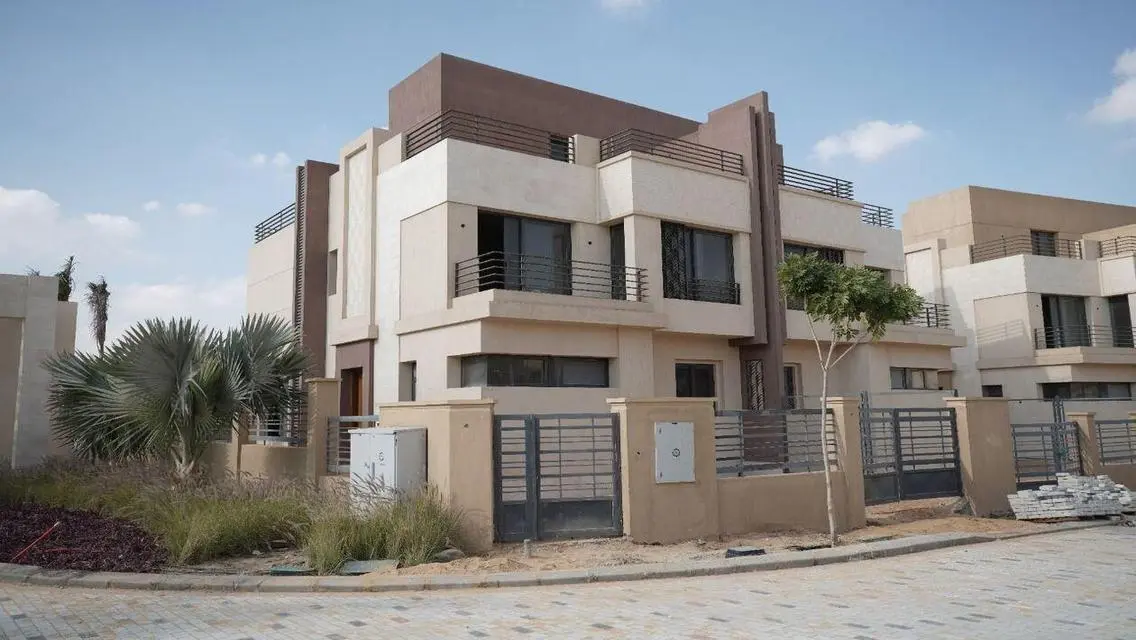 Ready Villa with Garden in Alma near Capital &amp; Ark