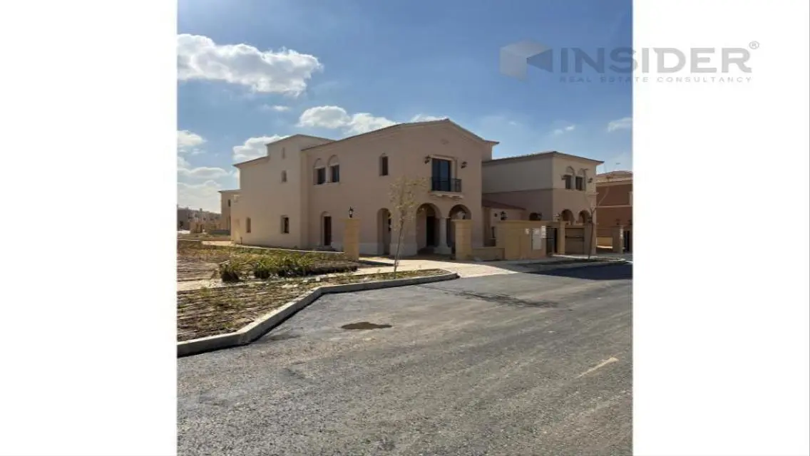 Luxury Villa for Sale - 325 sqm with Private Garden