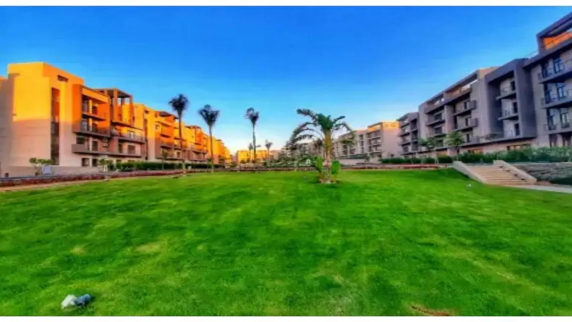 Apartment for rent in Al Marasem, semi-furnished,