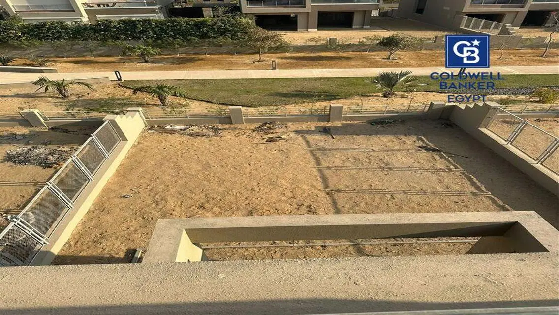 Twinhouse for sale in pk2 palm hills golden square