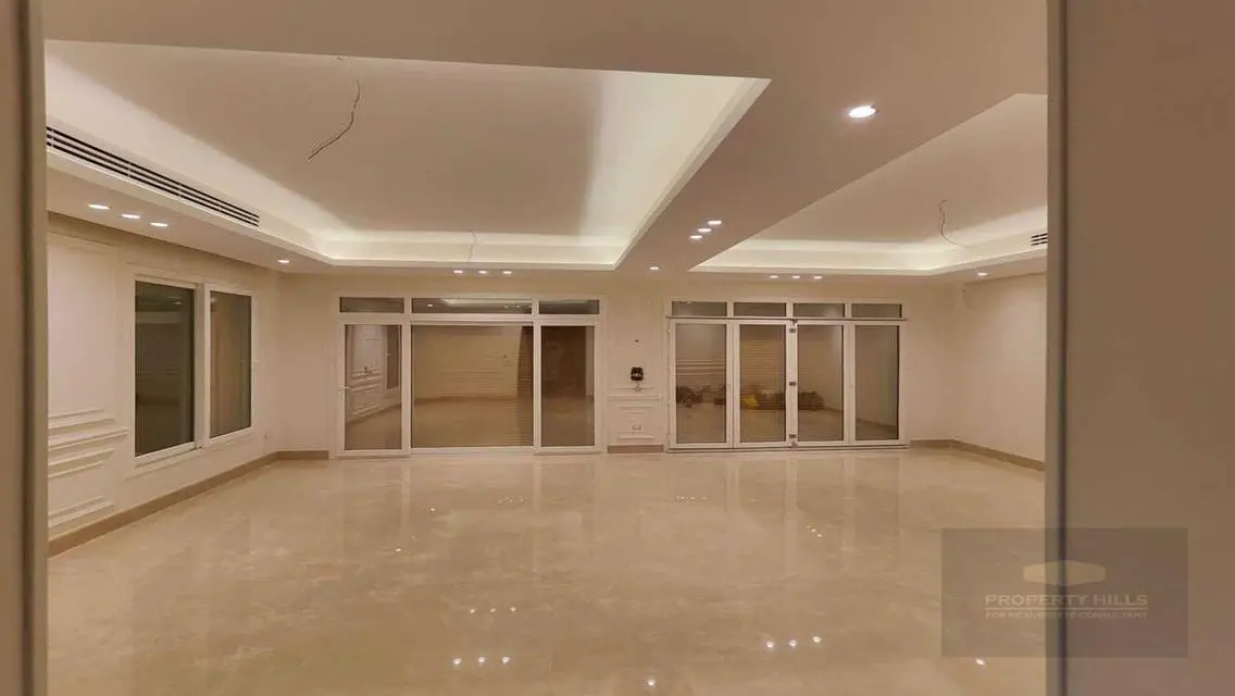 Corner unit Overlooking landscape, 8Y instalments