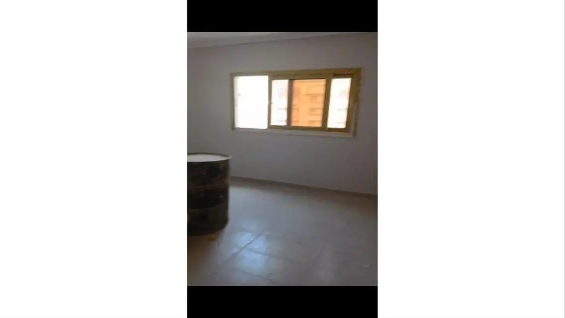 شقةللايجارفي زهراء المعادي مدينه المعراج فيوامامي