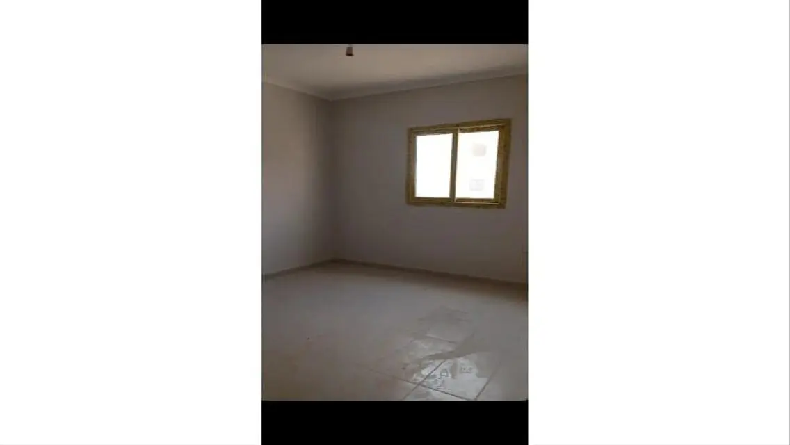شقةللايجارفي زهراء المعادي مدينه المعراج فيوامامي