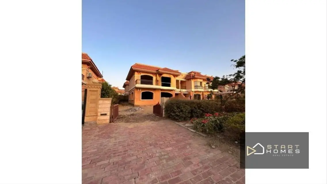 Own a town classic villa at a commercial price