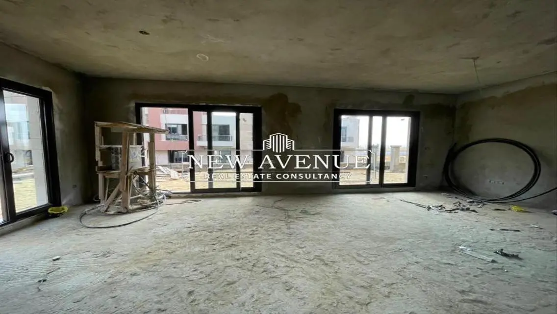 Town House corner ready to move in District 5 Marakez