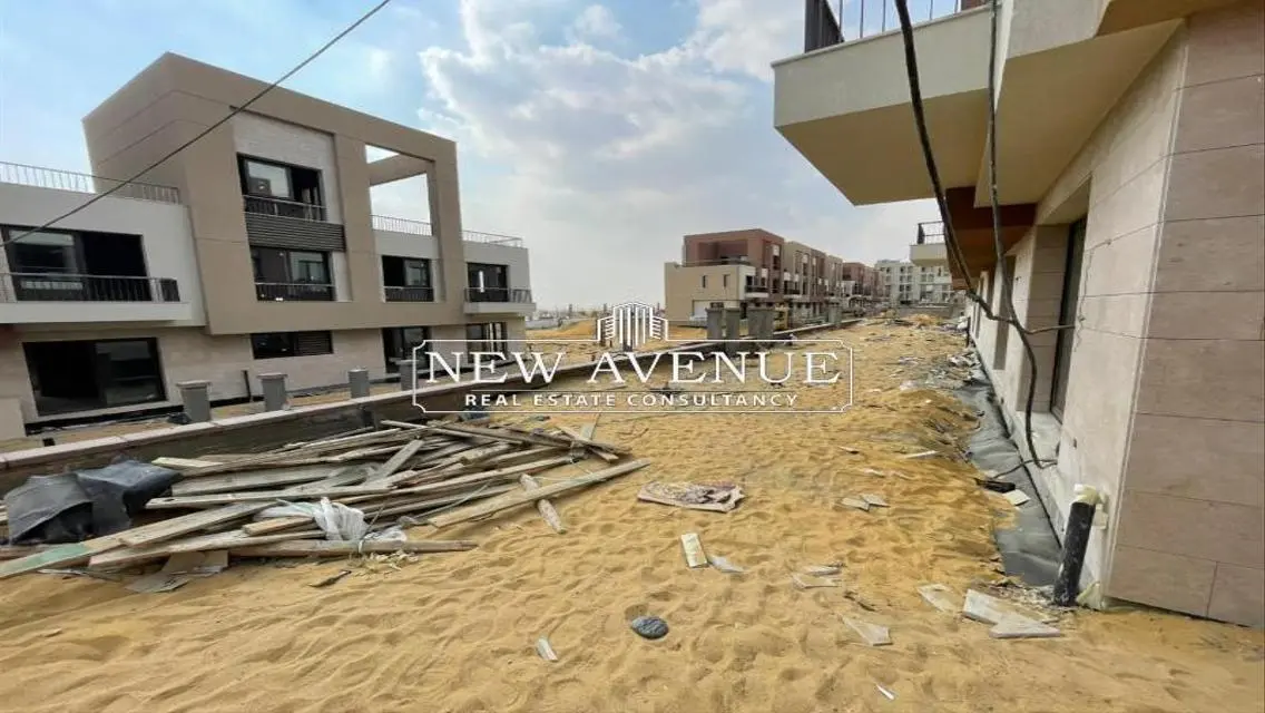 Town House corner ready to move in District 5 Marakez
