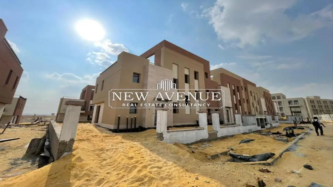 Town House corner ready to move in District 5 Marakez
