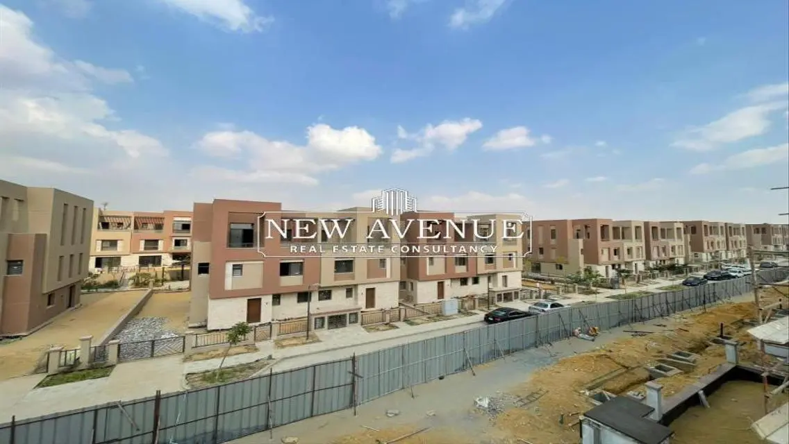 Town House corner ready to move in District 5 Marakez