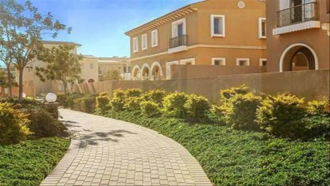 villa standalone classic lowest price  hyde park