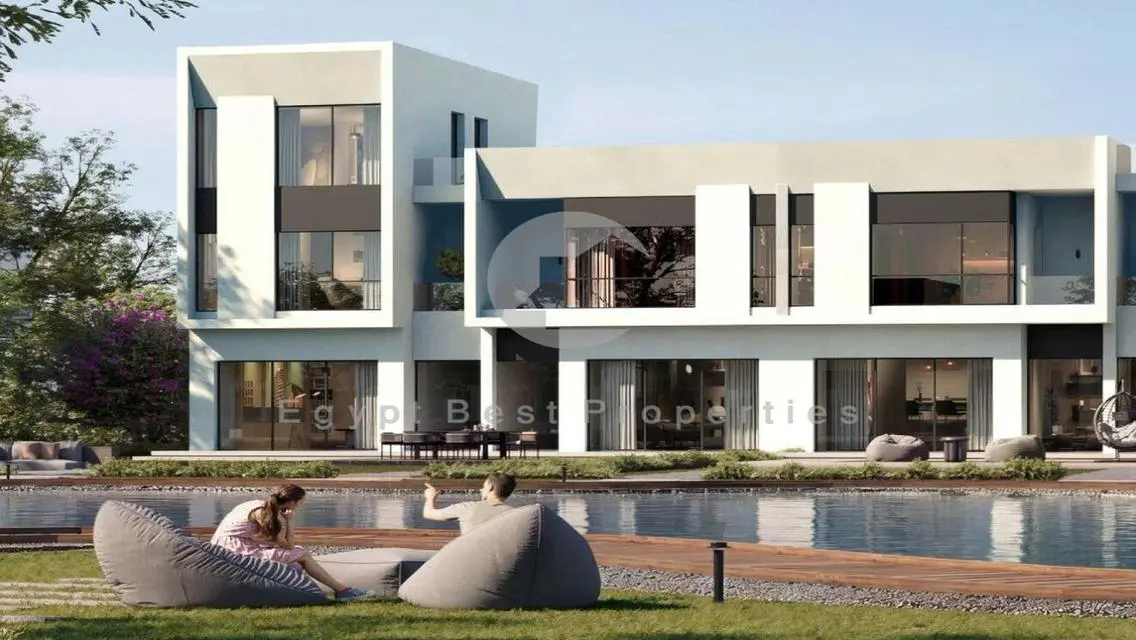 villa for sale in water way new cairo over 8 years