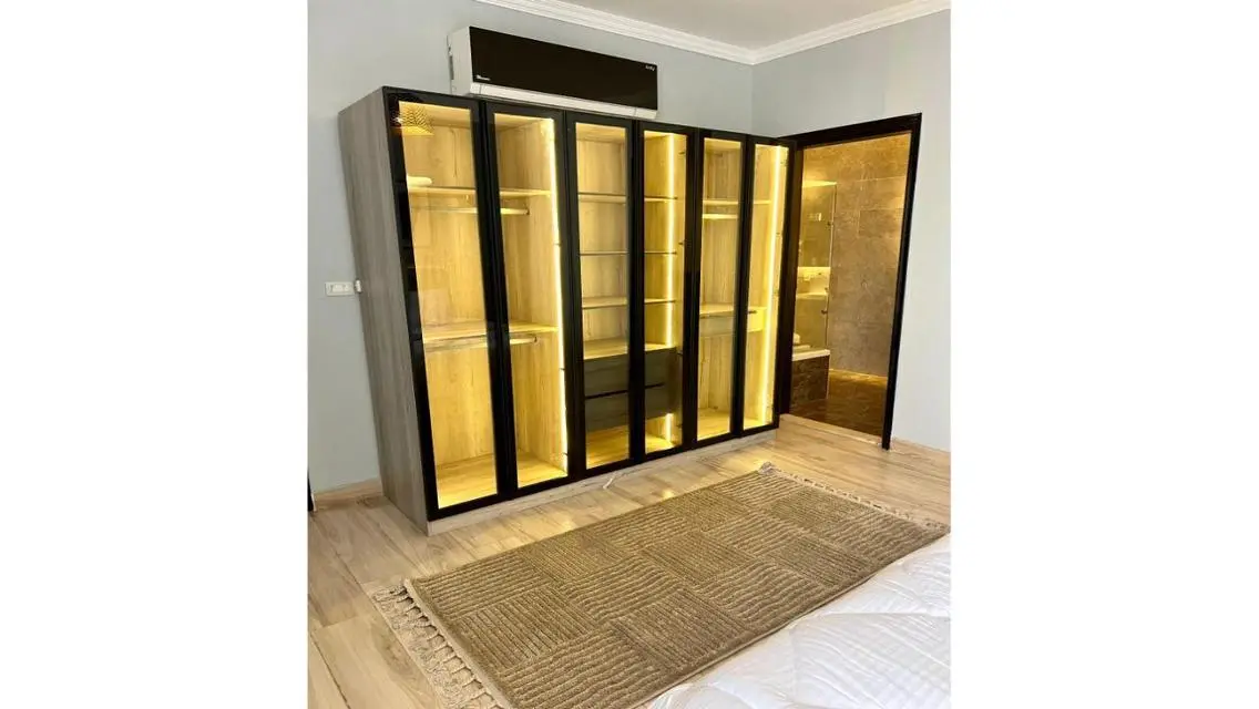 MODERN Furnished FIRST RENT Apartment in EASTOWN