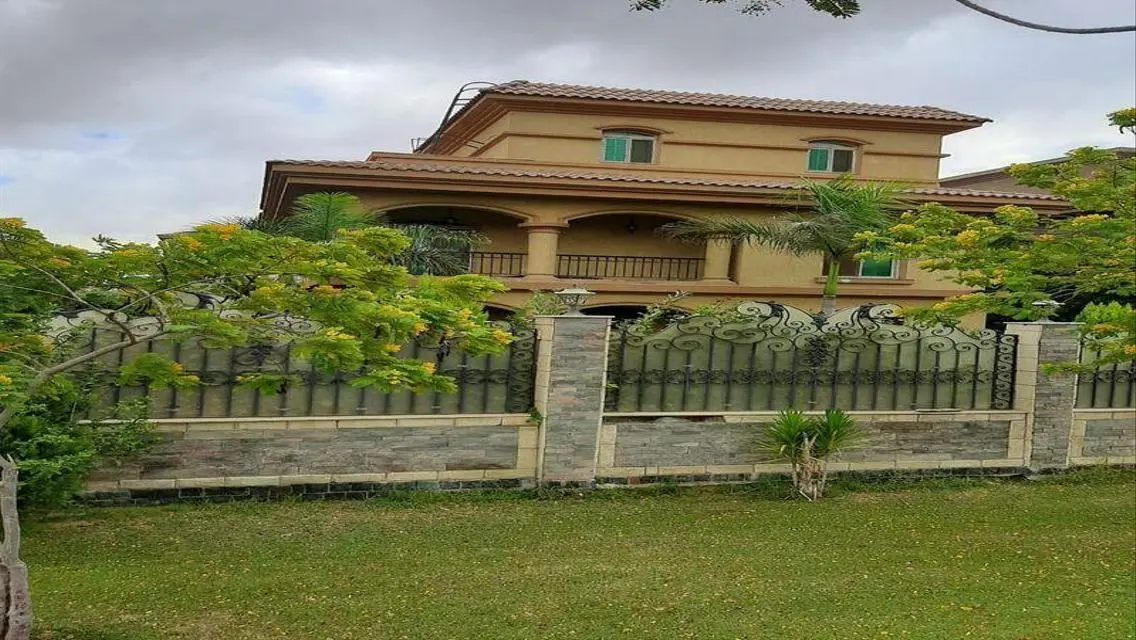 The largest model villa for rent in the best stage