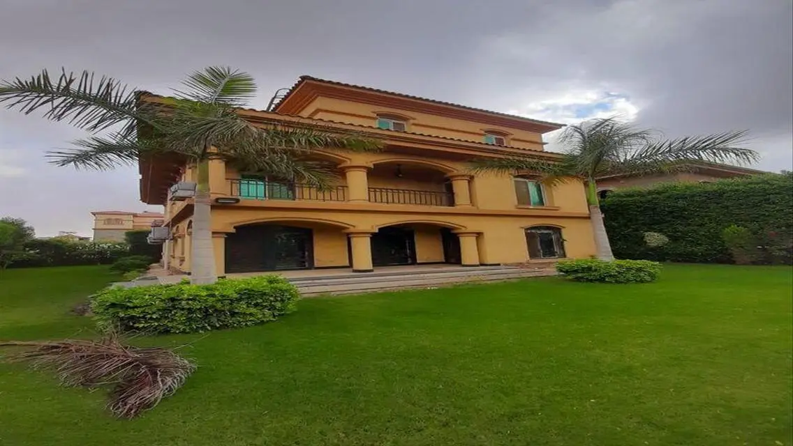 The largest model villa for rent in the best stage