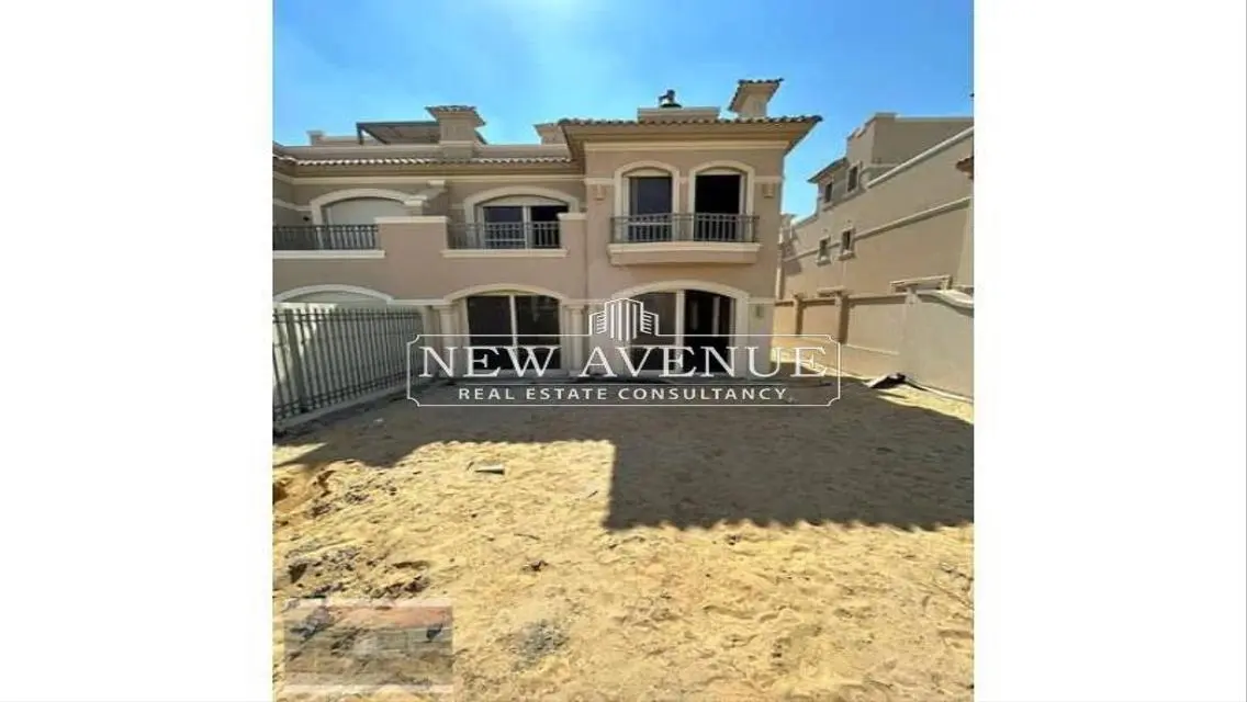 Ready to move Twinhouse Prime location pool view