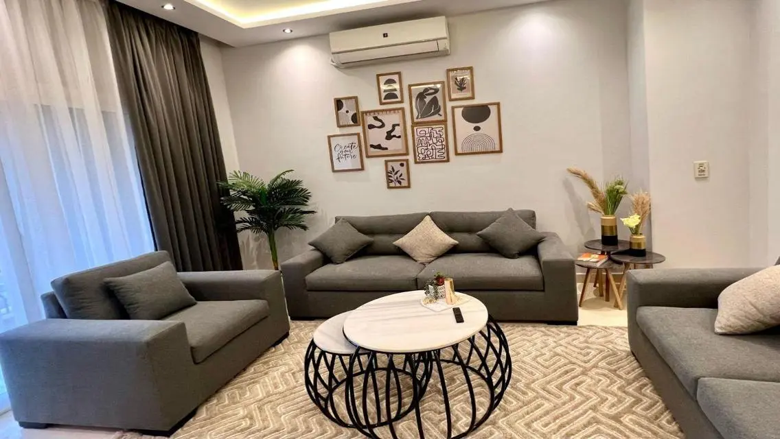 Apartment For Rent In Katamya Plaza- Furnished