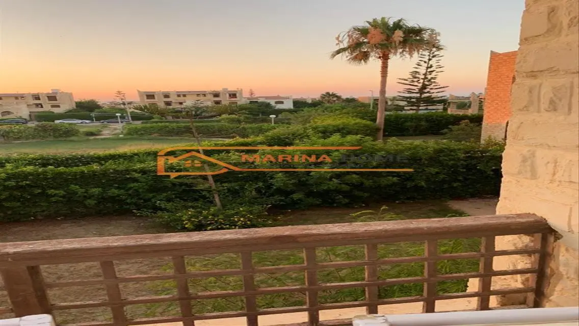 For sale chalet in Marina 4,First with a back yard