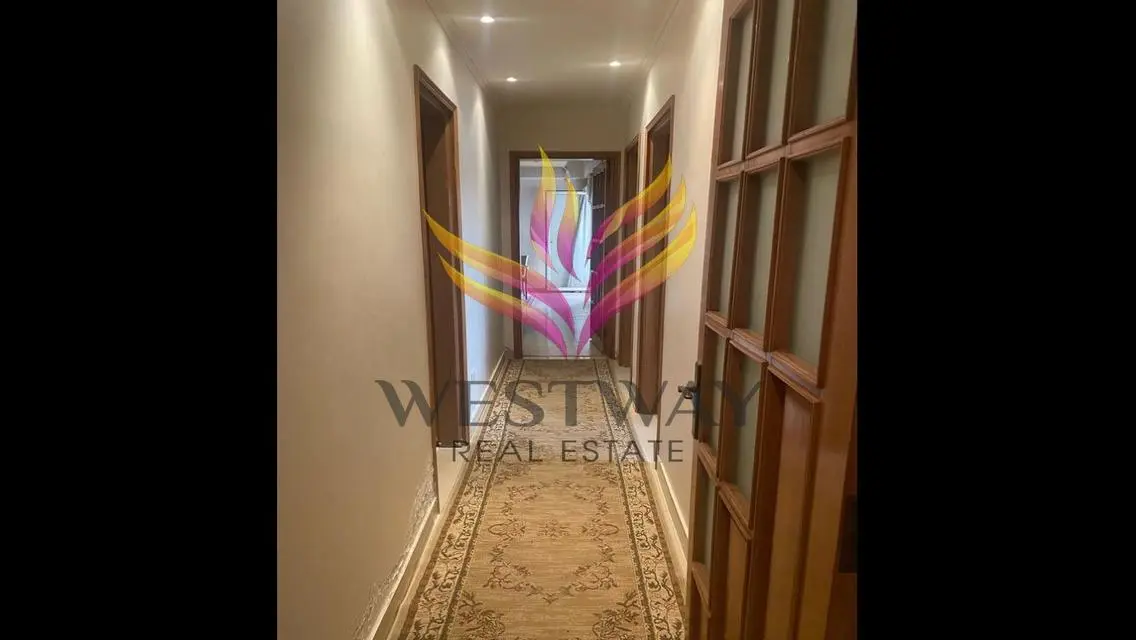 شقة للبيع في زايد في حدائق المهندسين