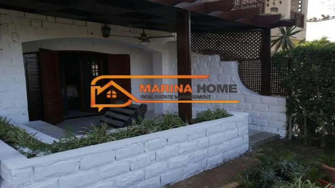 For sale ground floor chalet in Marina 1