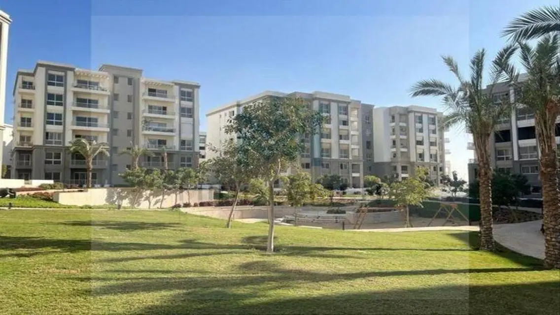 apartment fully finished prime location ,hyde park