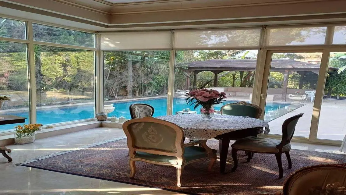 Large Luxury Villa at Swan Lake with Private Pool