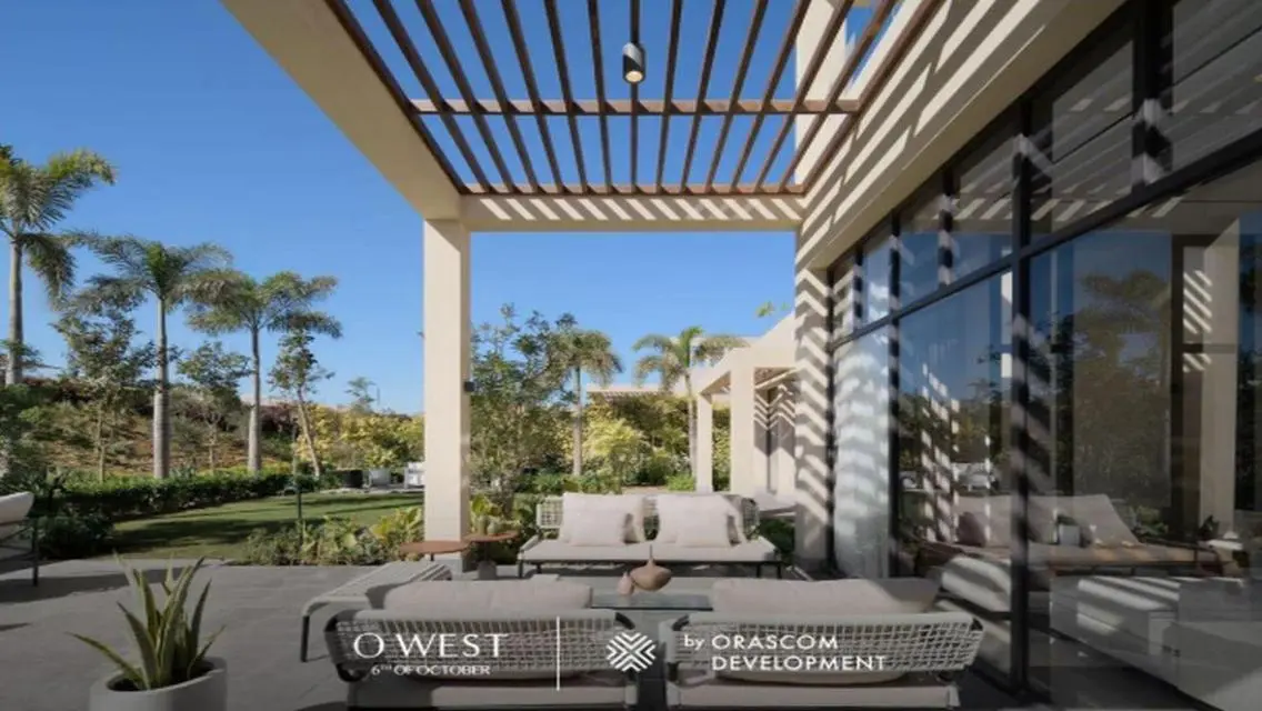 Twin house in O West next to media production city