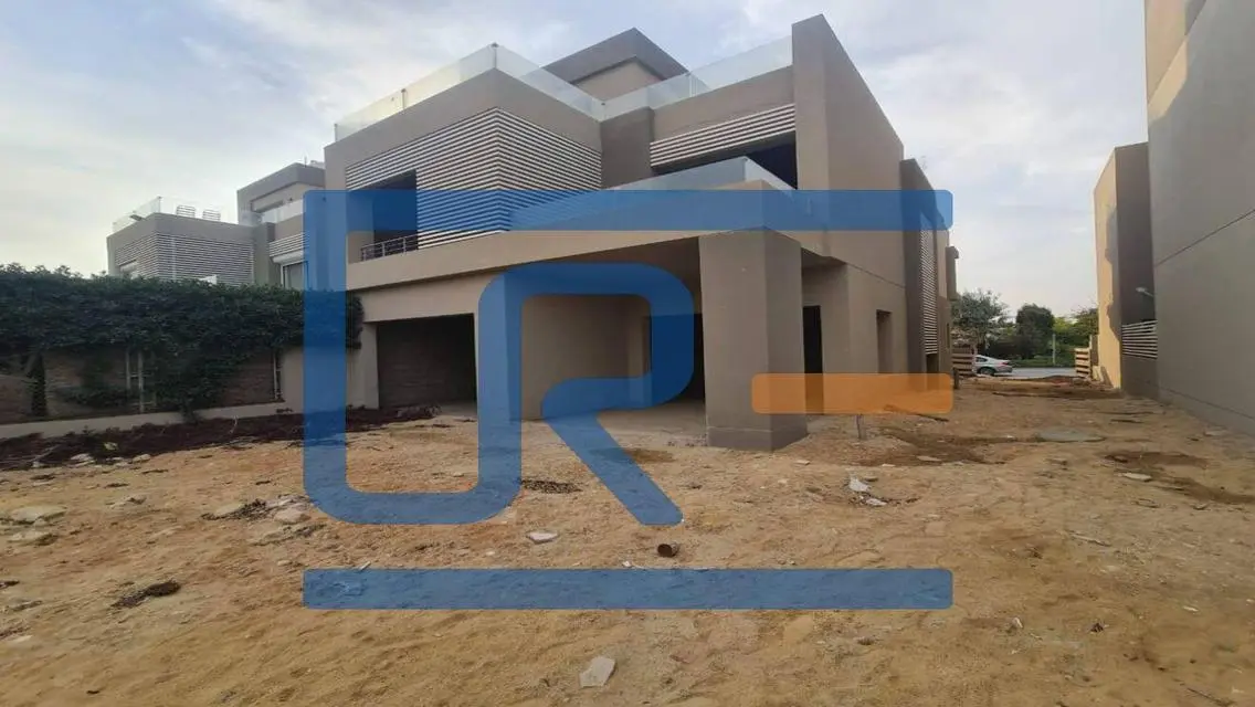 villa semi finished for sale Golf Extension