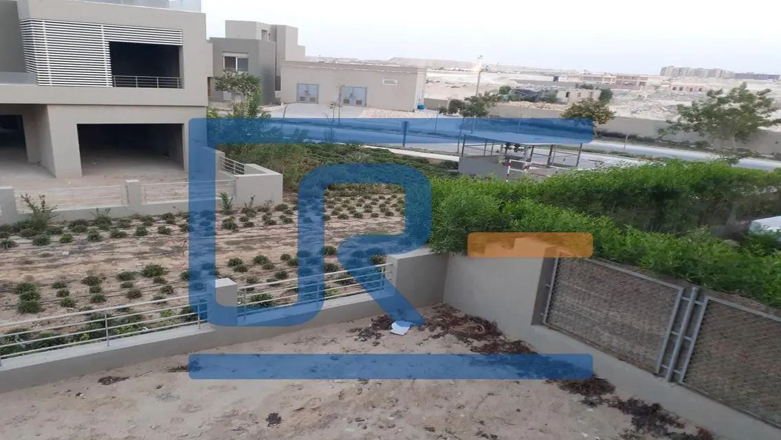 villa semi finished for sale Golf Extension