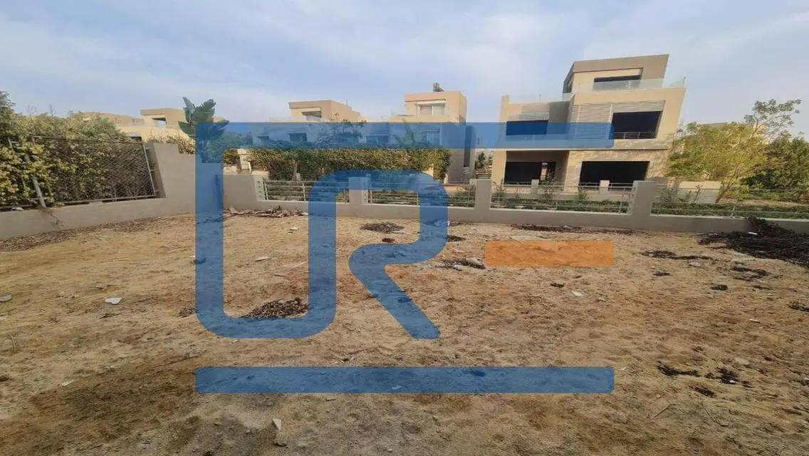 villa semi finished for sale Golf Extension