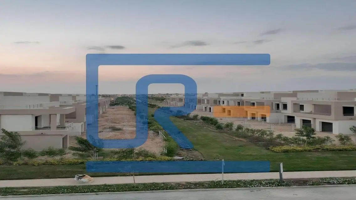 villa semi finished for sale Golf Extension