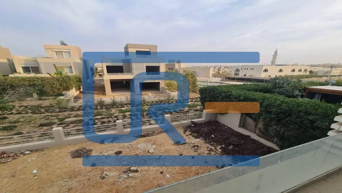 villa semi finished for sale Golf Extension