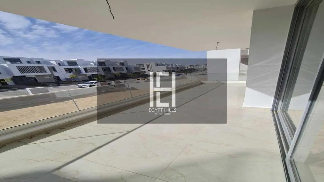 Finished and ReadyMove, lowest price,near the club