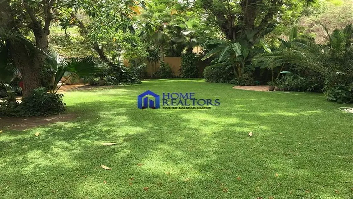 High Ceiling Villa For Rent At Maadi Sarayat