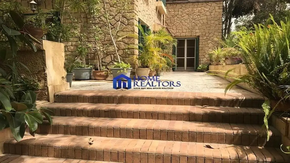 High Ceiling Villa For Rent At Maadi Sarayat