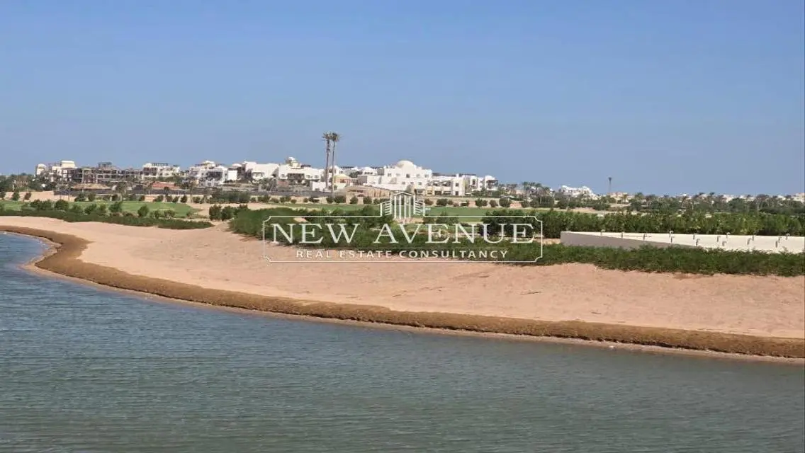 Twin house with installments 1st row lagoon
