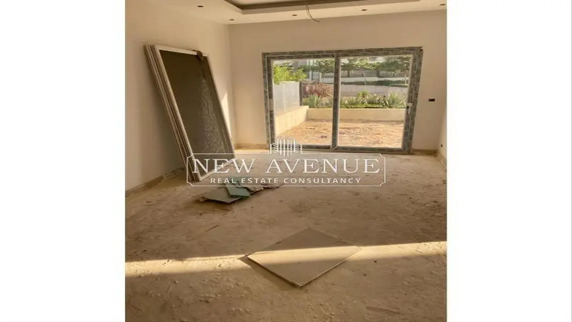 Very reasonable price Twin house delivered at Hyde park