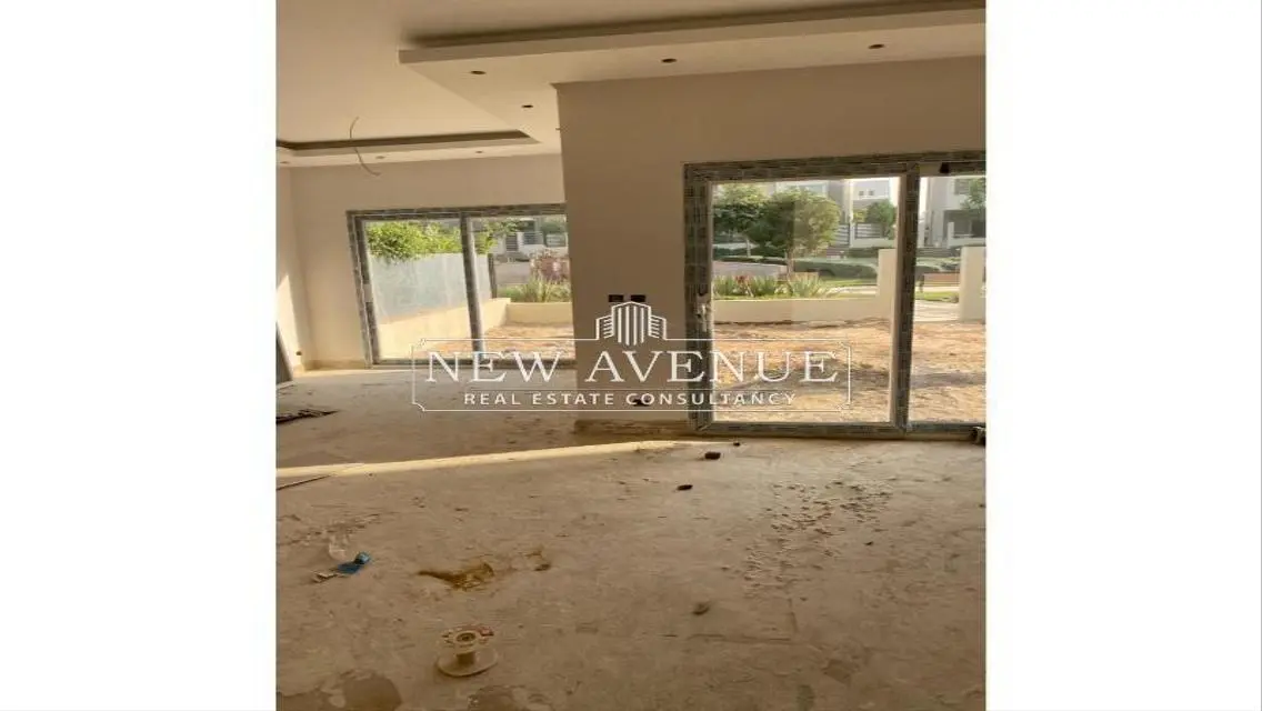 Very reasonable price Twin house delivered at Hyde park