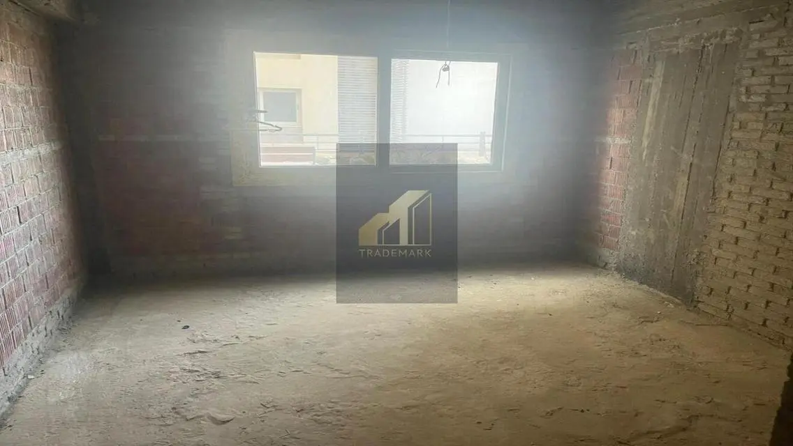 Apartment 160m With garden RTM in PHNC hot price